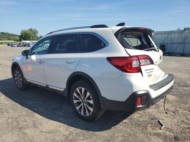 Photo 2 from auction – 2019 SUBARU OUTBACK TO with VIN 4S4BSATC3K3250568