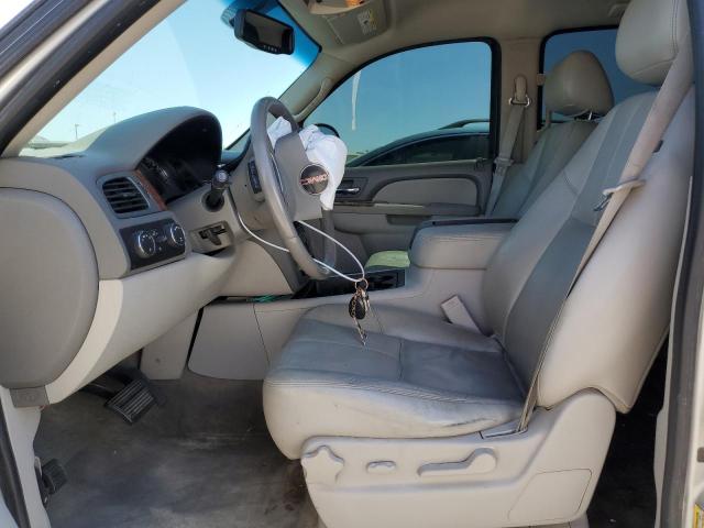 Photo 7 from auction – 2011 GMC YUKON SLT with VIN 1GKS2CE08BR258069