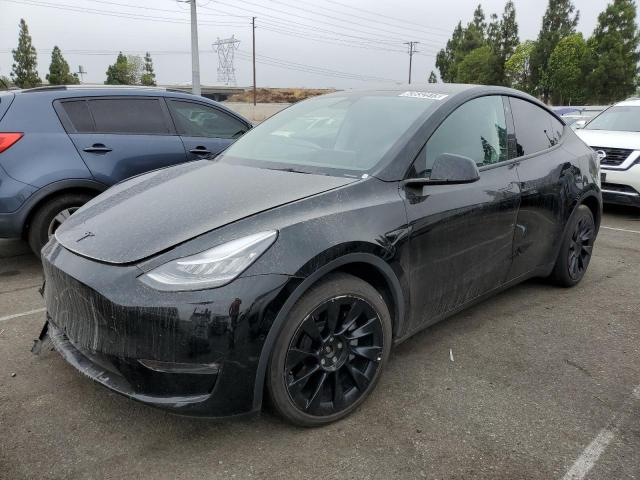 TESLA MODEL Y 2022 with VIN 7SAYGDEE4NF480386 - Photo from auction