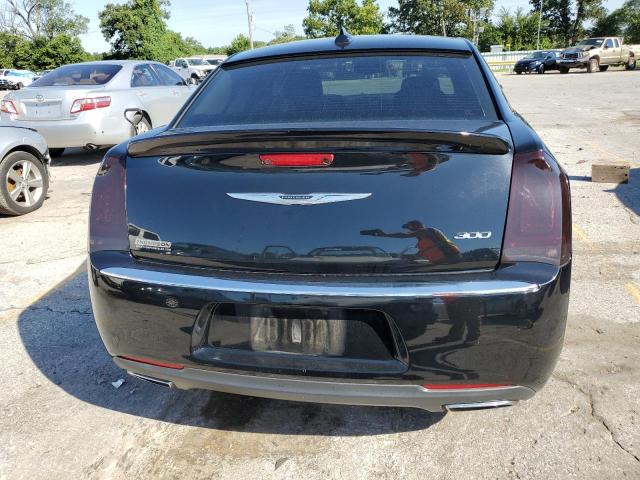 Photo 6 from auction – 2016 CHRYSLER 300 LIMITE with VIN 2C3CCAAGXGH243699