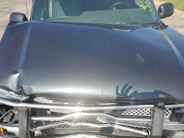 Photo 11 from auction – 2004 CHEVROLET SILVERADO with VIN 2GCEK13T541356773