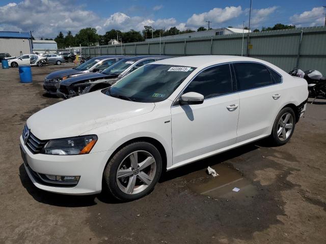 VOLKSWAGEN PASSAT S 2015 with VIN 1VWAT7A38FC114281 - Photo from auction