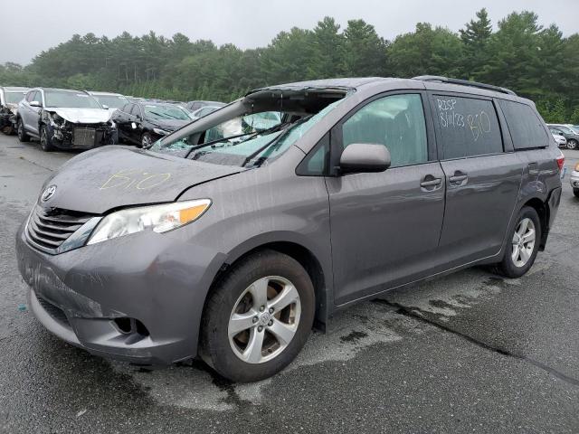 Photo 1 from auction – 2015 TOYOTA SIENNA LE with VIN 5TDKK3DCXFS576483