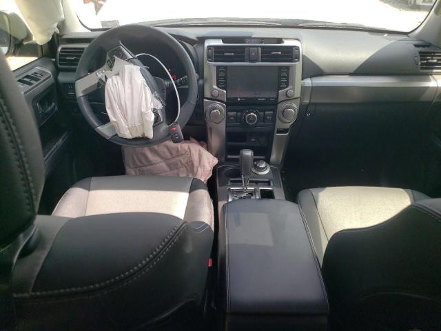 Photo 8 from auction – 2020 TOYOTA 4RUNNER SR with VIN JTEBU5JR7L5829920