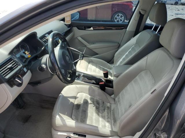 Photo 7 from auction – 2014 VOLKSWAGEN PASSAT SEL with VIN 1VWCN7A35EC047950