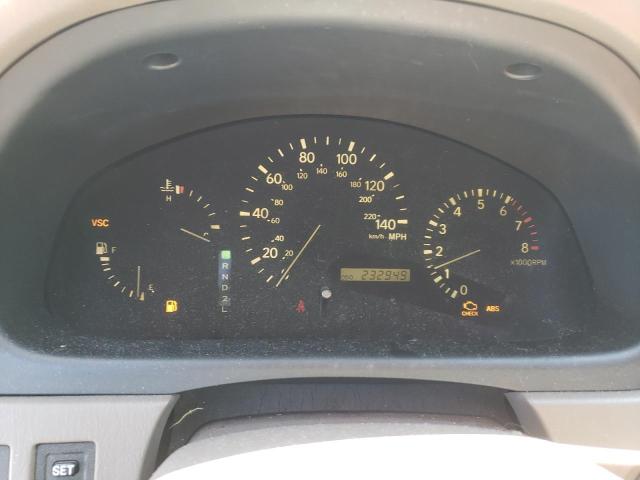 Photo 9 from auction – 2001 LEXUS RX 300 with VIN JTJHF10U410196033