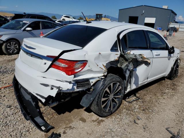 Photo 3 from auction – 2012 CHRYSLER 200 S with VIN 1C3CCBHG4CN122440