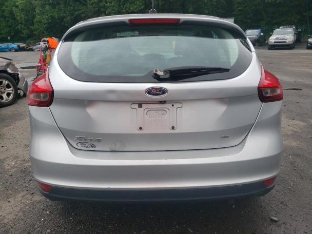 Photo 6 from auction – 2016 FORD FOCUS SE with VIN 1FADP3K26GL276453