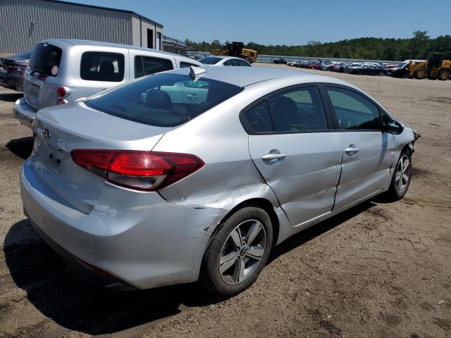 Photo 3 from auction – 2018 KIA FORTE LX with VIN 3KPFL4A74JE266361