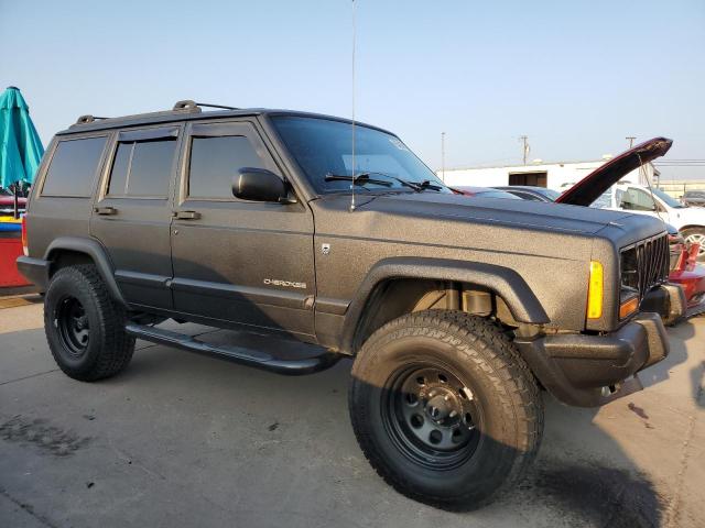 Photo 4 from auction – 2001 JEEP CHEROKEE S with VIN 1J4FT48S41L606099