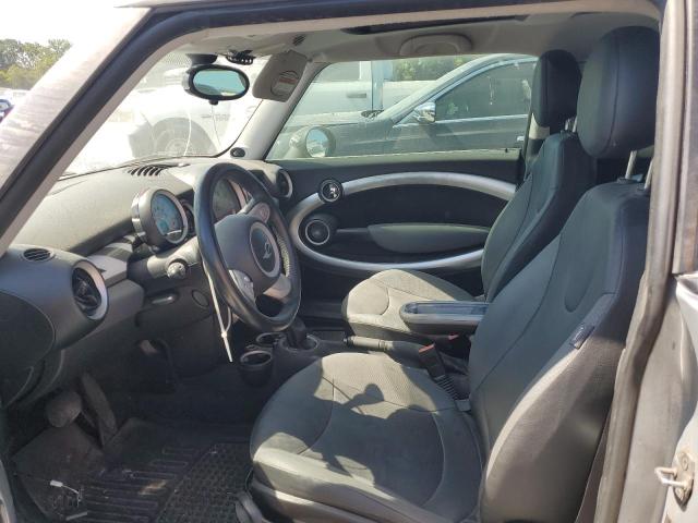 Photo 7 from auction – 2010 MINI COOPER CLU with VIN WMWML3C54ATX36681