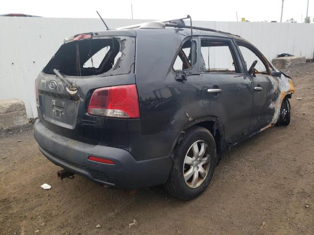 Photo 3 from auction – 2013 KIA SORENTO LX with VIN 5XYKTDA67DG394543