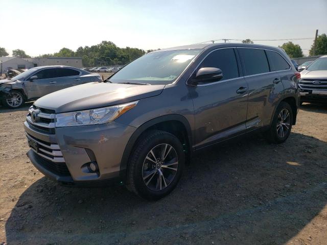 TOYOTA HIGHLANDER 2018 с VIN 5TDBZRFH1JS907886 - Фото с аукциона