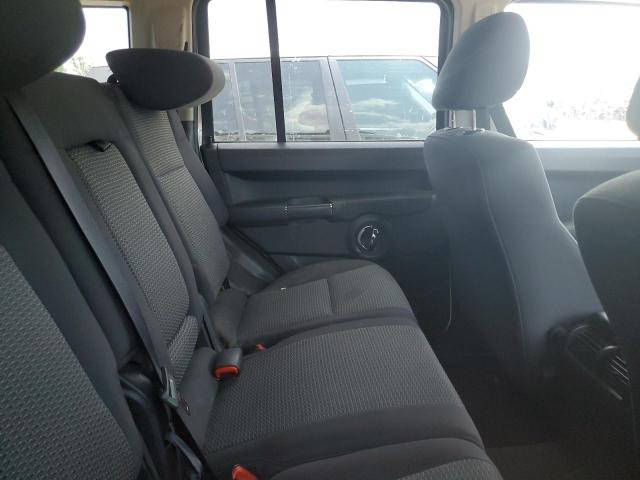 Photo 11 from auction – 2010 JEEP COMMANDER with VIN 1J4RG4GK1AC157287
