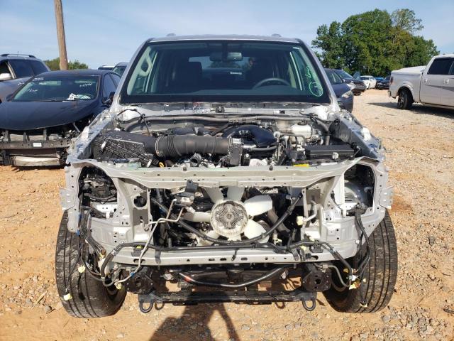 Photo 5 from auction – 2019 TOYOTA 4RUNNER SR with VIN JTEBU5JR8K5646198