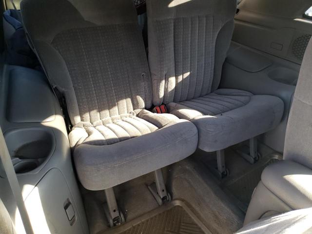 Photo 10 from auction – 1998 CHEVROLET TRAILBLAZE with VIN 1GNCT18W4WK104031