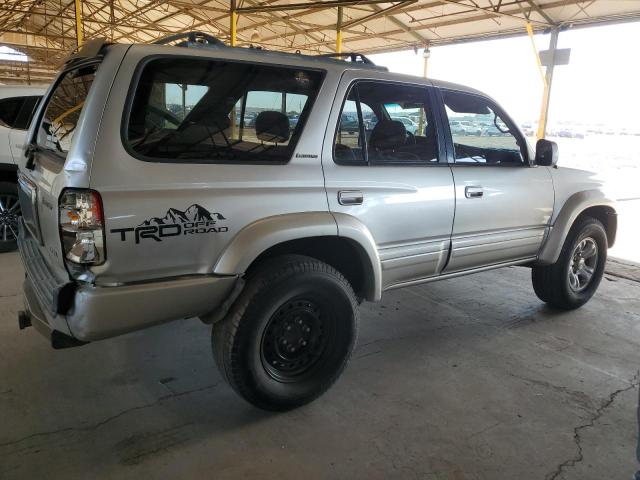 Снимка 3 от търг – 2002 TOYOTA 4RUNNER LI с VIN JT3GN87R720232864