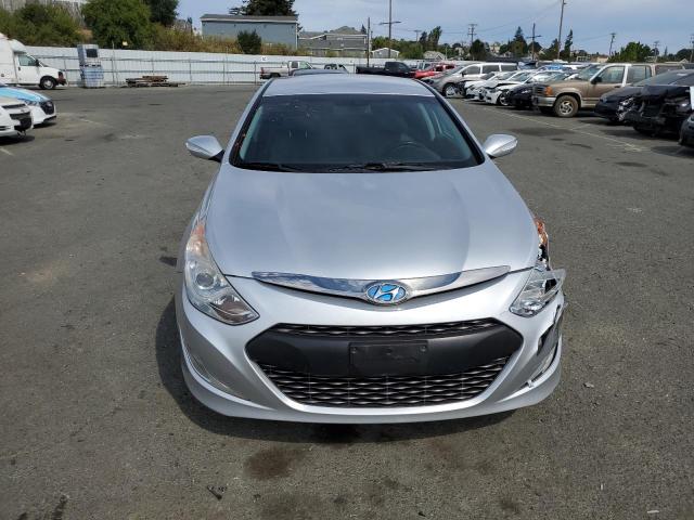 Photo 5 from auction – 2012 HYUNDAI SONATA HYB with VIN KMHEC4A41CA037204