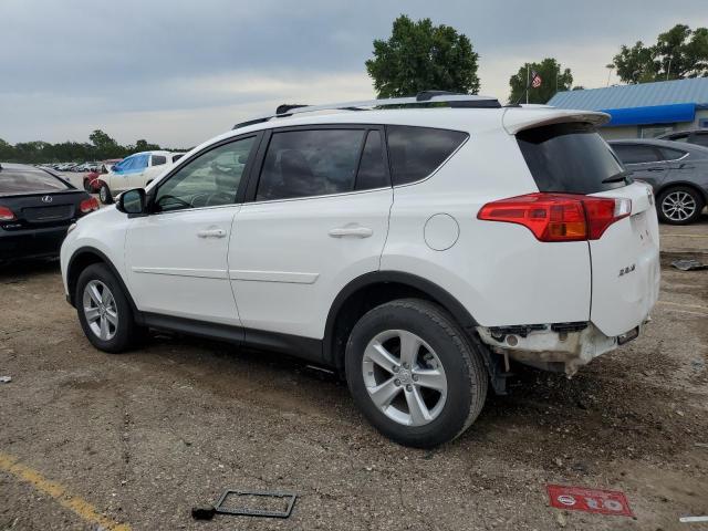Photo 2 from auction – 2014 TOYOTA RAV4 XLE with VIN JTMWFREVXED036764