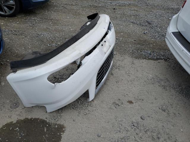 Photo 13 from auction – 2016 CHRYSLER TOWN & COU with VIN 2C4RC1BG9GR121530