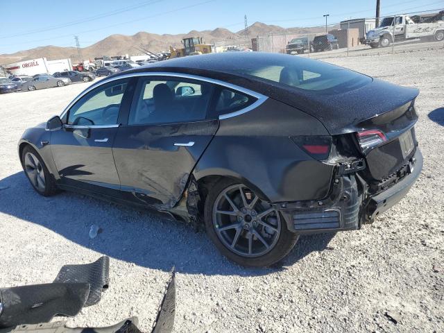 Снимка 2 от търг – 2018 TESLA MODEL 3 с VIN 5YJ3E1EA6JF070143