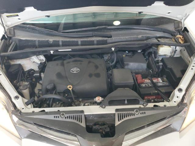 Photo 12 from auction – 2018 TOYOTA SIENNA XLE with VIN 5TDYZ3DC7JS927073