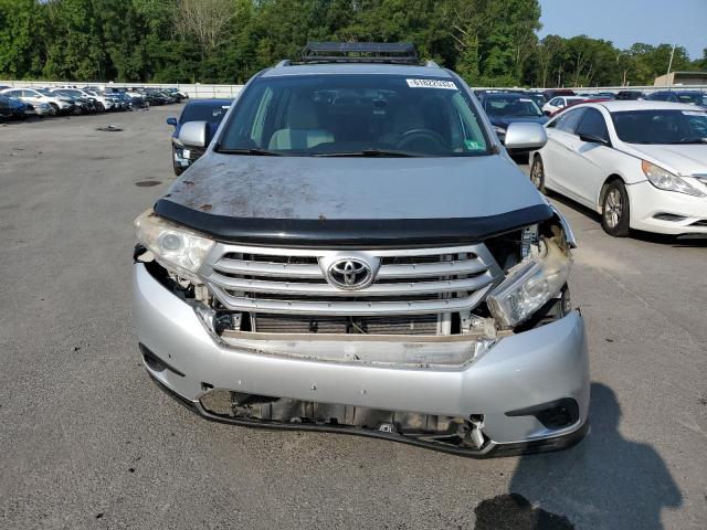 Photo 5 from auction – 2013 TOYOTA HIGHLANDER with VIN 5TDZA3EH3DS043447