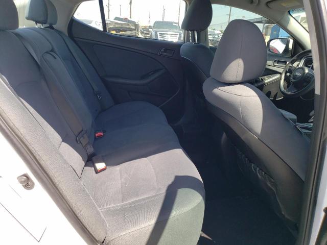 Photo 10 from auction – 2015 KIA OPTIMA LX with VIN 5XXGM4A70FG440314