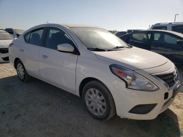 Photo 4 from auction – 2017 NISSAN VERSA S with VIN 3N1CN7AP4HK461941