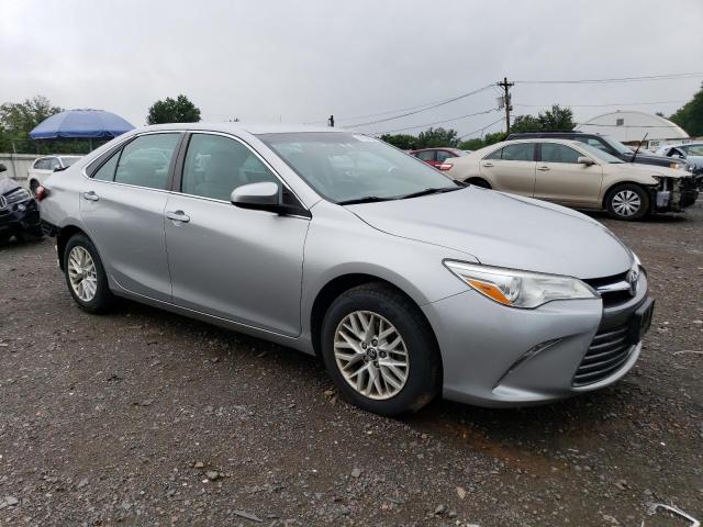 Photo 4 from auction – 2017 TOYOTA CAMRY LE with VIN 4T1BF1FKXHU304829