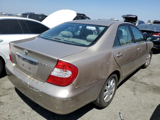 Photo 3 from auction – 2002 TOYOTA CAMRY LE with VIN JTDBE30K820047843