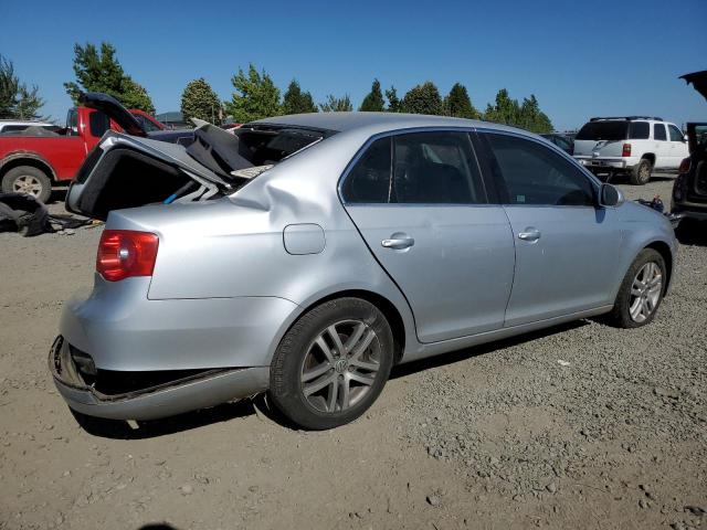 Photo 3 from auction – 2006 VOLKSWAGEN JETTA with VIN 3VWRF71K46M660737