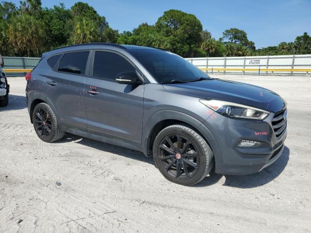 Photo 4 from auction – 2017 HYUNDAI TUCSON LIM with VIN KM8J3CA28HU479040