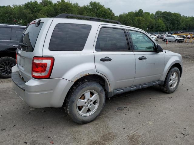 Photo 3 from auction – 2010 FORD ESCAPE XLT with VIN 1FMCU9D74AKD21649