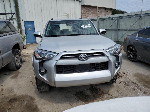 Photo 5 from auction – 2021 TOYOTA 4RUNNER SR with VIN JTEEU5JR1M5237086