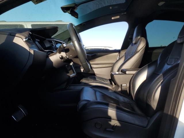 Photo 7 from auction – 2017 TESLA MODEL X with VIN 5YJXCAE27HF062658