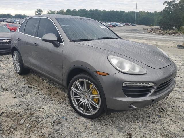 Photo 4 from auction – 2012 PORSCHE CAYENNE S with VIN WP1AB2A27CLA41642