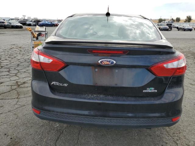 Foto 6 de la subasta – 2013 FORD FOCUS SE con VIN 1FADP3F27DL335614