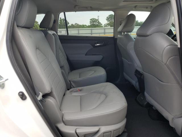 Photo 10 from auction – 2022 TOYOTA HIGHLANDER with VIN 5TDGARAH6NS510104