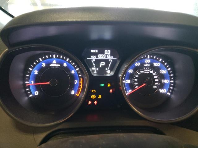 Photo 9 from auction – 2012 HYUNDAI ELANTRA GL with VIN 5NPDH4AE2CH071896