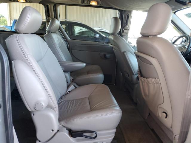 Photo 10 from auction – 2003 CHRYSLER TOWN & COU with VIN 2C4GP54L53R114159