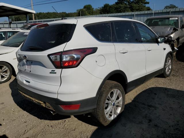 Photo 3 from auction – 2017 FORD ESCAPE SE with VIN 1FMCU0G94HUC96890