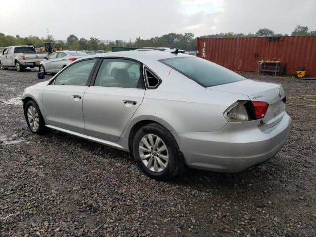 Photo 2 from auction – 2015 VOLKSWAGEN PASSAT S with VIN 1VWAT7A34FC049736