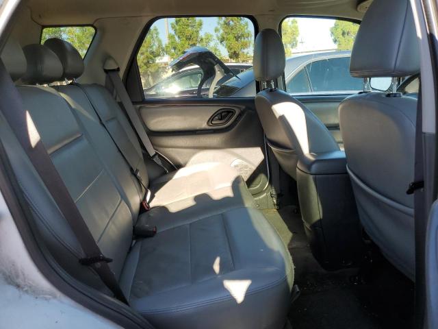 Photo 11 from auction – 2006 FORD ESCAPE HEV with VIN 1FMCU95H66KA20587