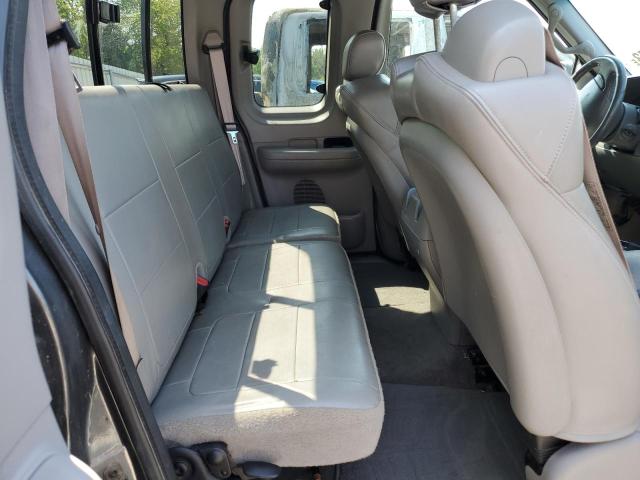 Photo 10 from auction – 2002 FORD F150 with VIN 1FTRX18L12NA53450