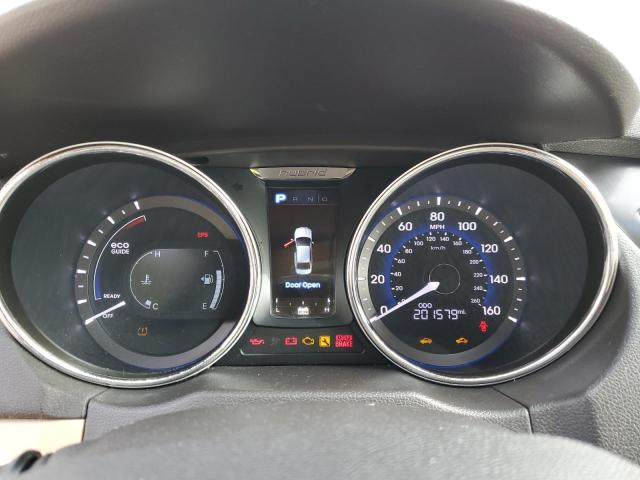 Photo 9 from auction – 2012 HYUNDAI SONATA HYB with VIN KMHEC4A46CA040311