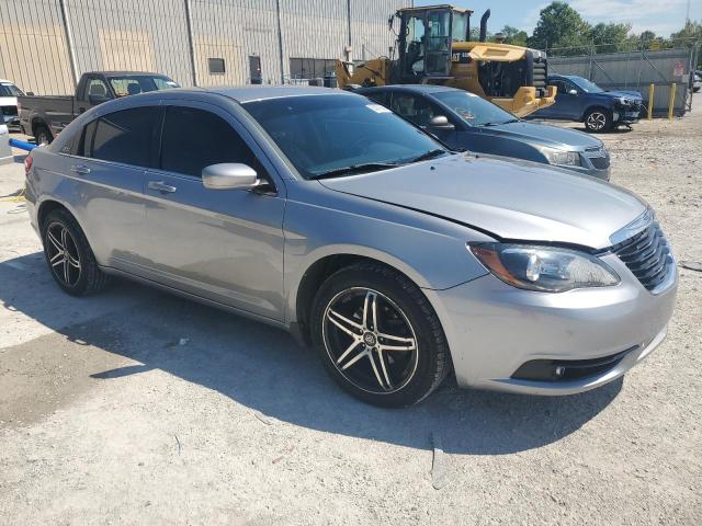 Photo 4 from auction – 2013 CHRYSLER 200 TOURIN with VIN 1C3CCBBG7DN766203