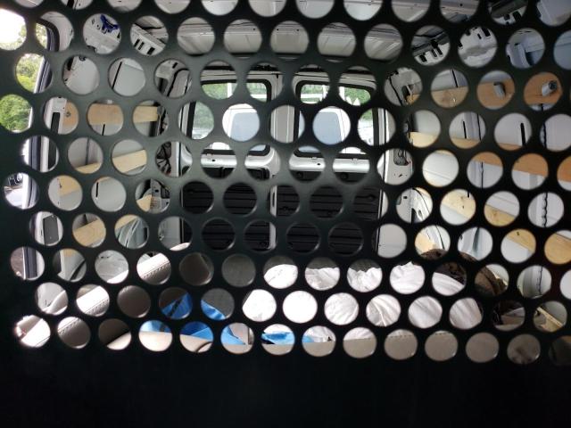 Photo 10 from auction – 2002 FORD ECONOLINE with VIN 1FMRE11282HA90013