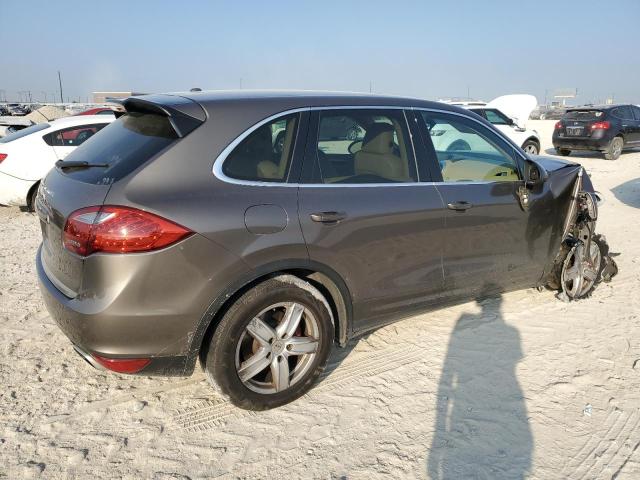 Photo 3 from auction – 2012 PORSCHE CAYENNE with VIN WP1AA2A26CLA09963