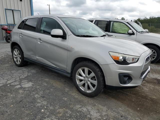 Photo 4 from auction – 2014 MITSUBISHI OUTLANDER with VIN 4A4AP3AU3EE004498
